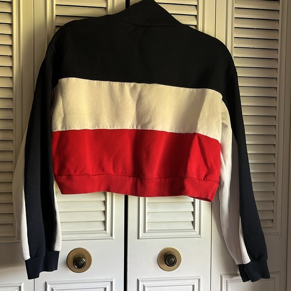 H&M crop sweatshirt - Picture 5 of 9